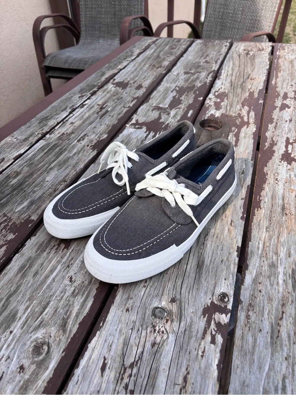 Dockers Canvas Boat Shoe Dark Charcoal Gray Men's Size 9 White Sole Lace Up